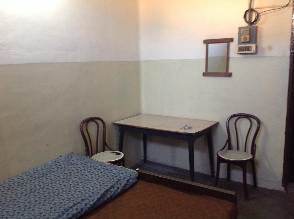 Palace Lodge Chennai Room photo